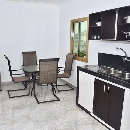 Hotel La Couronne Rw Yaounde Luaran gambar